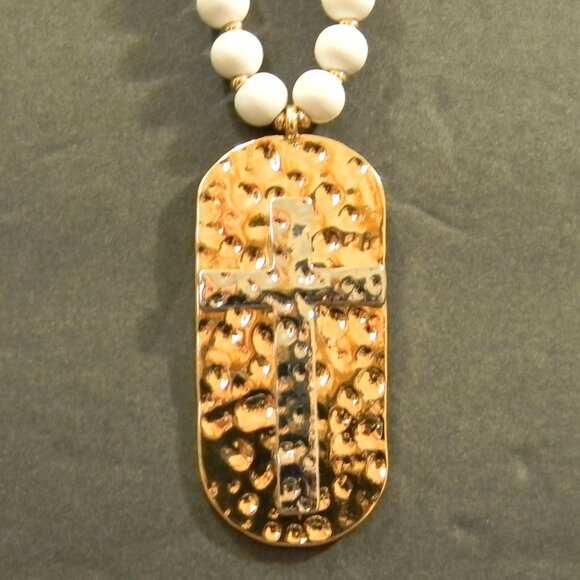 Cross Necklace Contemporary Gold/Silver with White Beads NEW - Picture 3 of 10